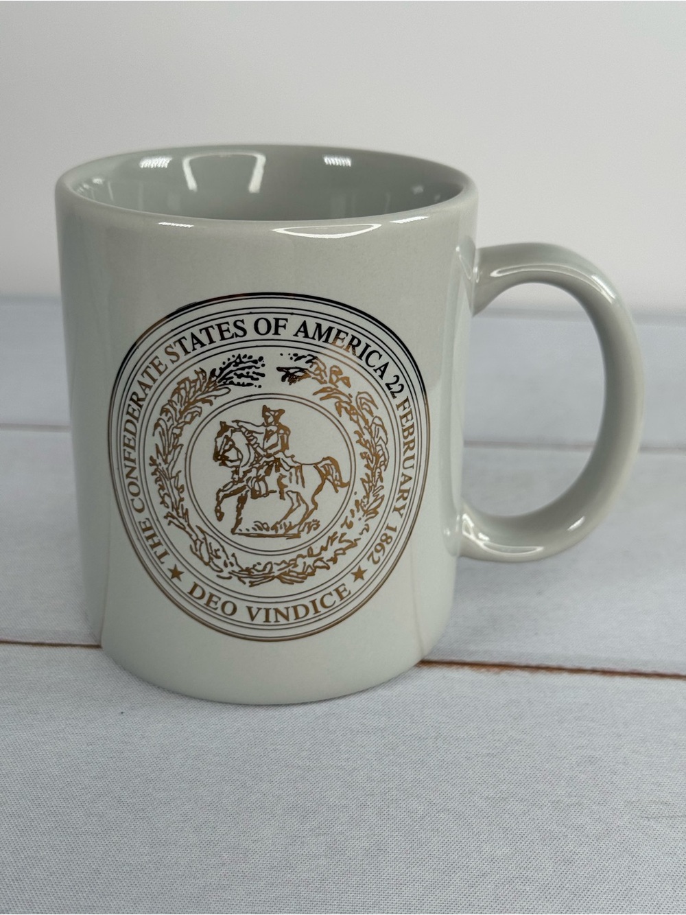 Vintage Confederate States of America Great Seal Souvenir Mug Deo Vindice